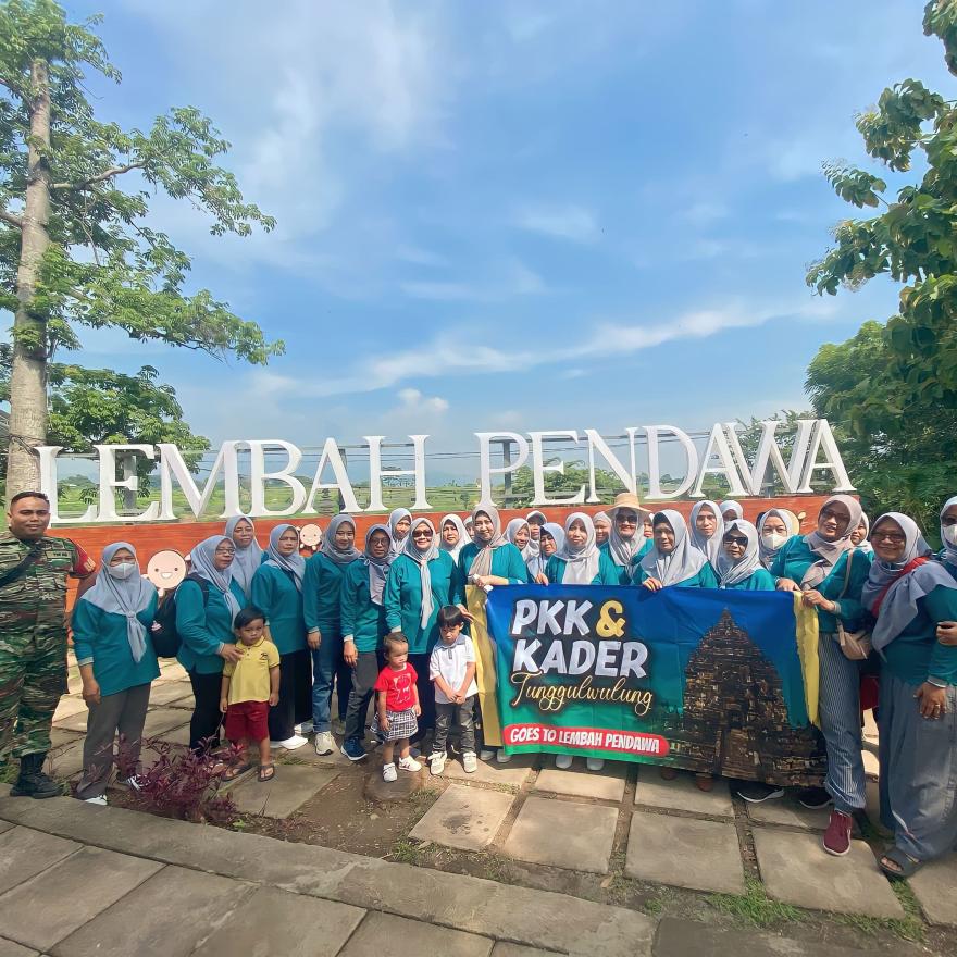 Kader PKK lalukan Kunjungan Wisata Untuk Memperkuat Kebersamaan